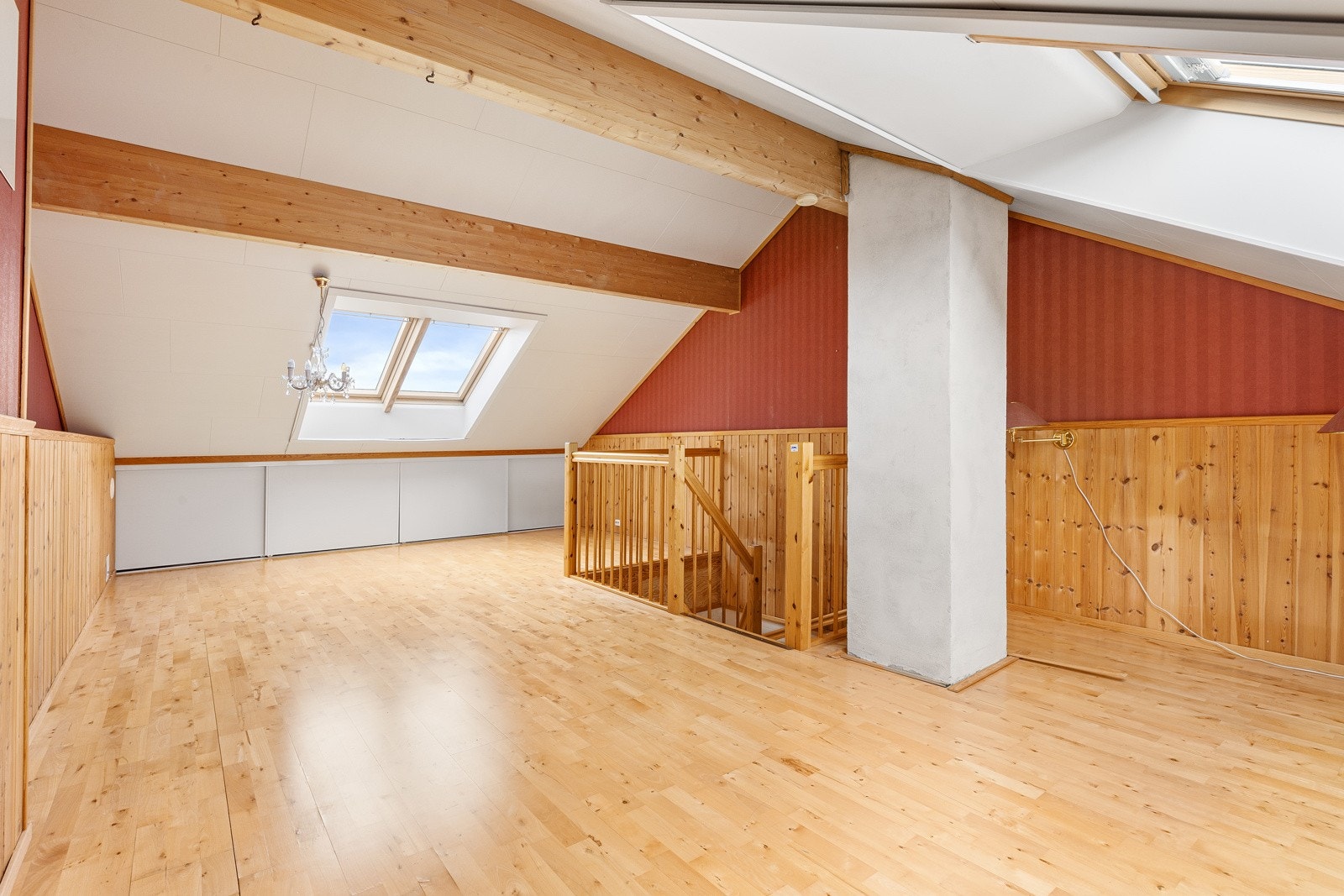 Loftsetasje fra år 2000 - loftstue Galleribilde