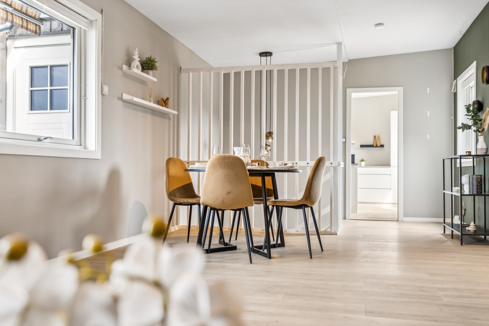 2.etasje: Stue Galleribilde