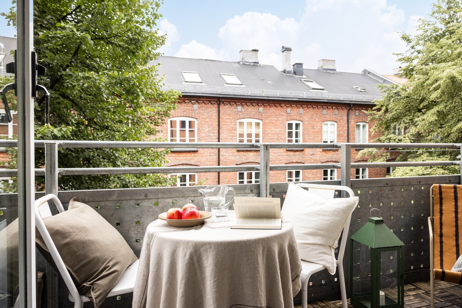 - En gjennomgående og lekker 4-roms selveierleilighet med sentral og attraktiv beliggenhet på Grünerløkka - Galleribilde