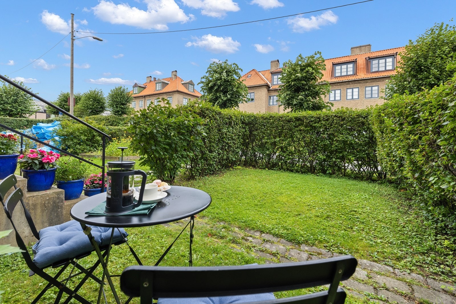 God plass til nytelse og rolige utestunder - her er det lengre kveldssol. Galleribilde