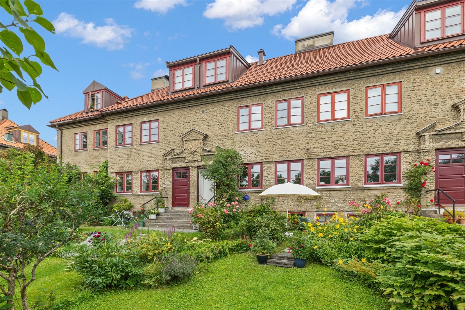 Velkommen til Ansgar Sørlies Vei 9 - presentert av Stein Chr. Dykesten mob 48 99 20 03 Galleribilde