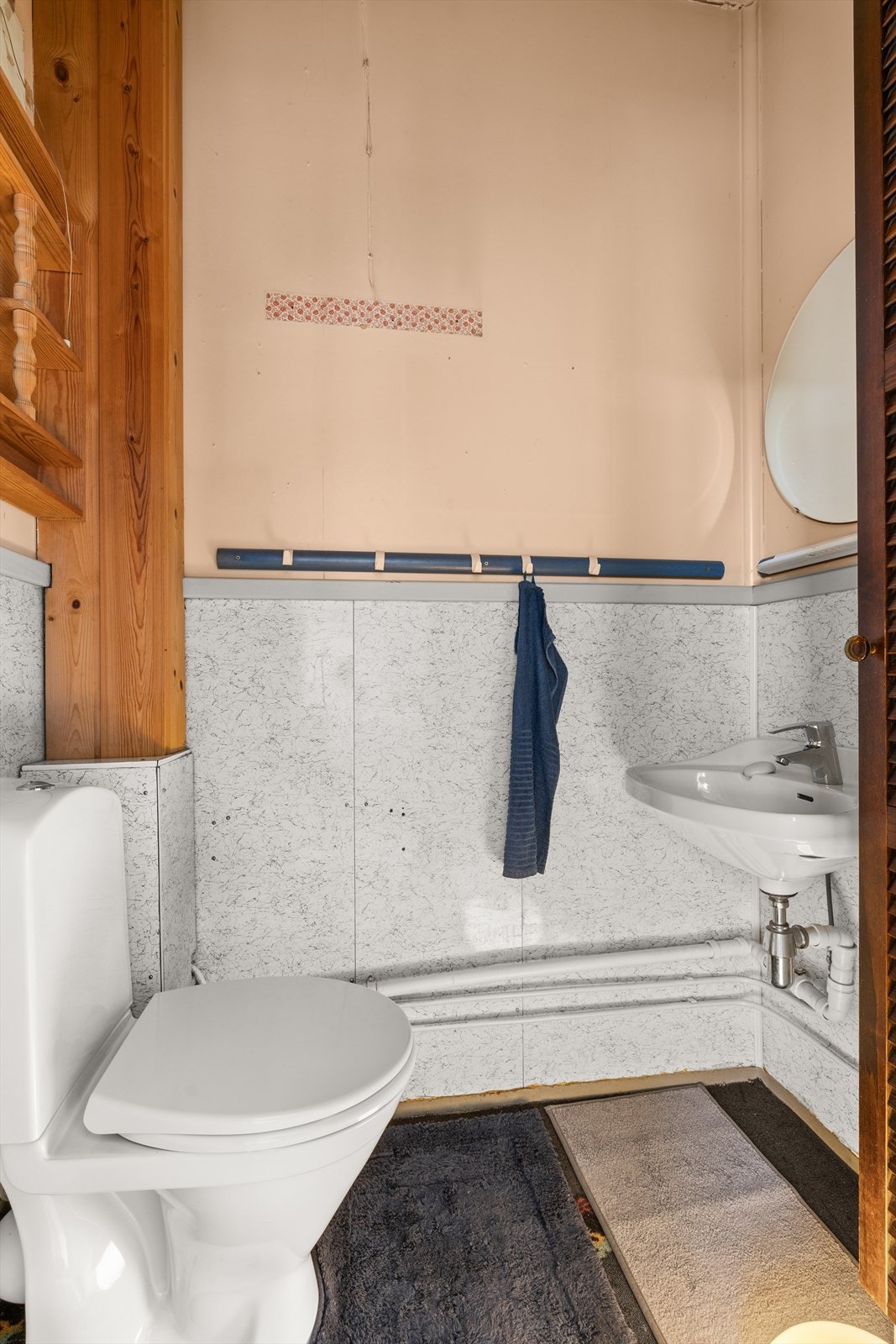 Enkel wc i 2. etg. Galleribilde