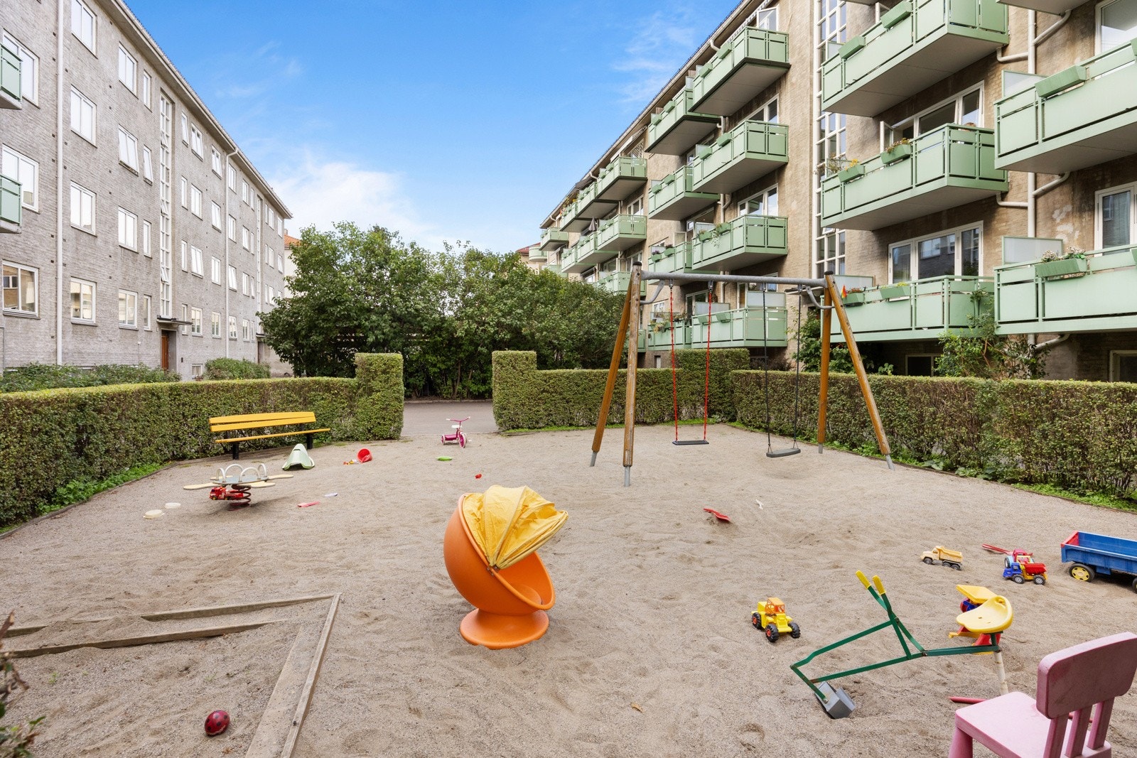 Varmtvann, fyring og fiber er inkludert i felleskostnadene. Galleribilde