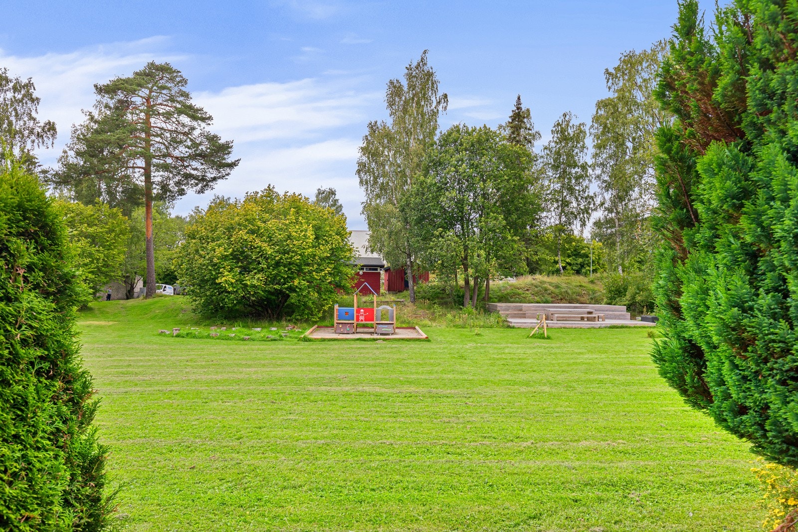 Direkte ankomst til disse fine fellesområdene fra terrassen Galleribilde