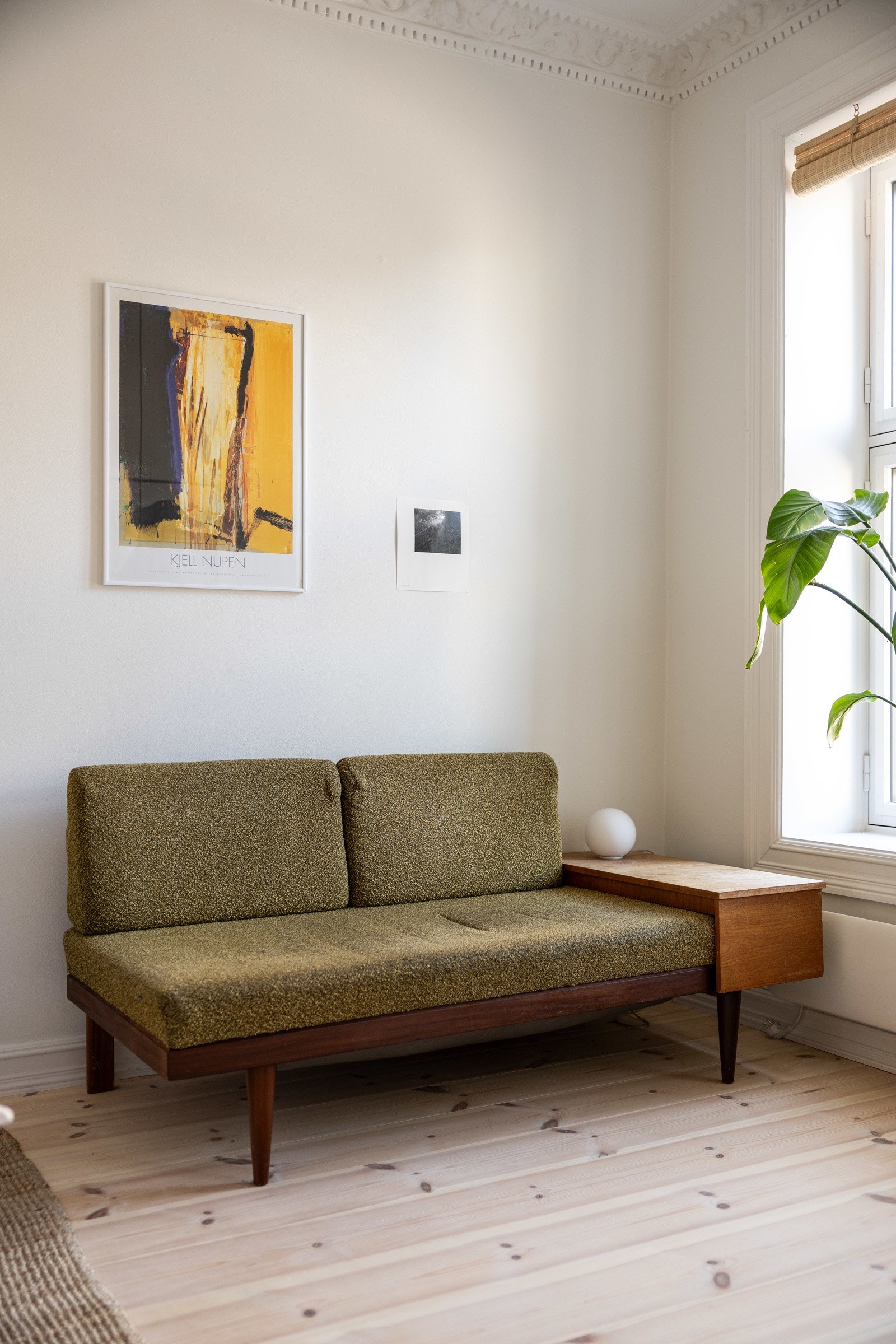 Leiligheten har en effektiv og funksjonell planløsning med en romslig stue. Galleribilde