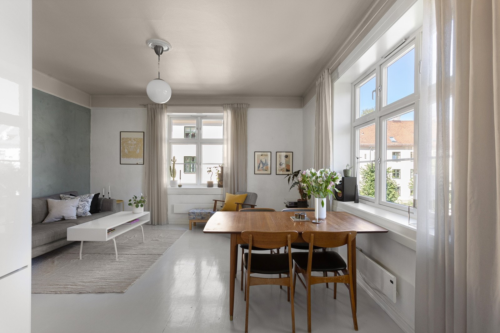 En lys og nydelig 2-roms hjørneleilighet med god standard. Galleribilde