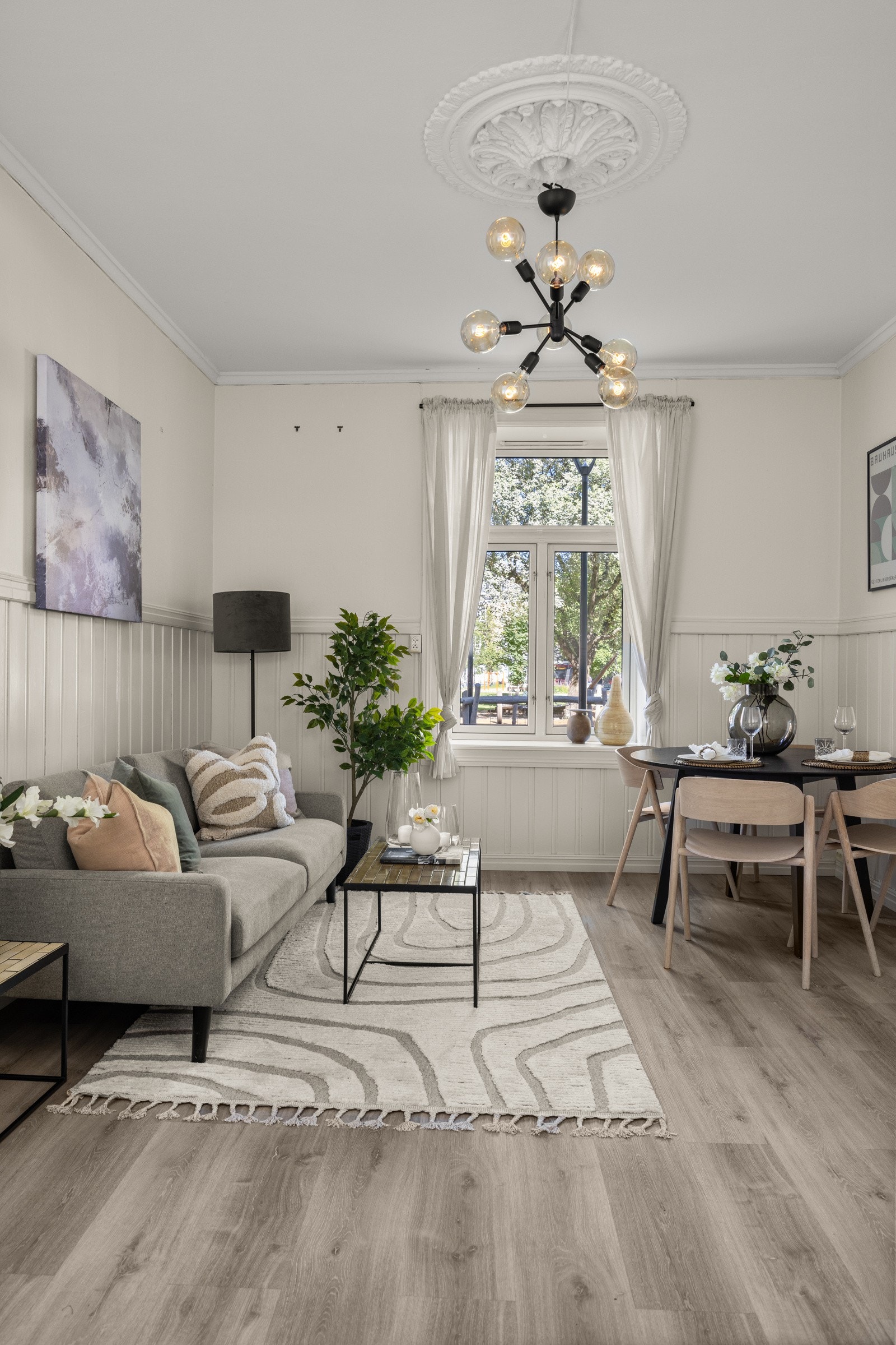 God takhøyde på 2,84 m Galleribilde