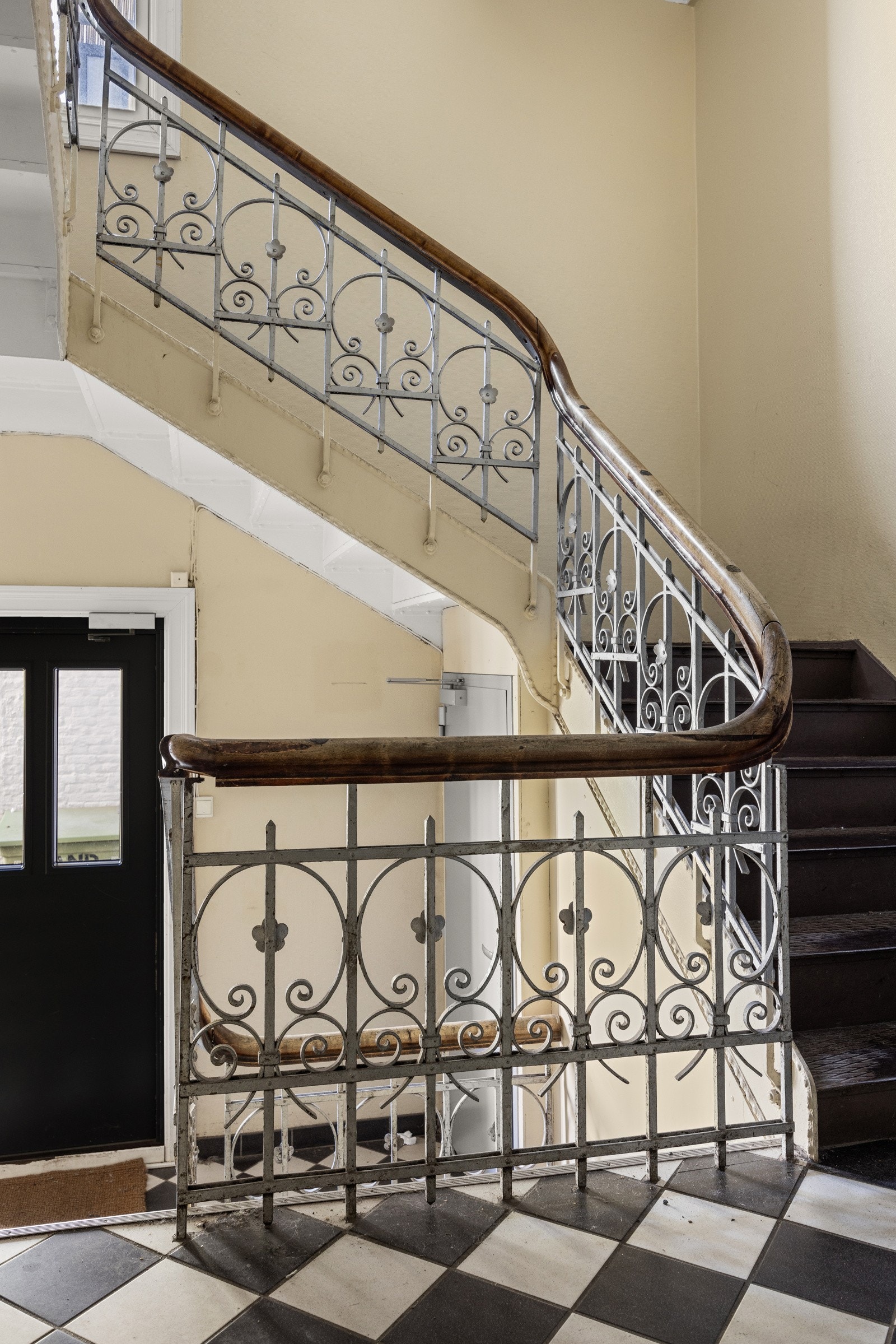 Klassisk trappeoppgang Galleribilde