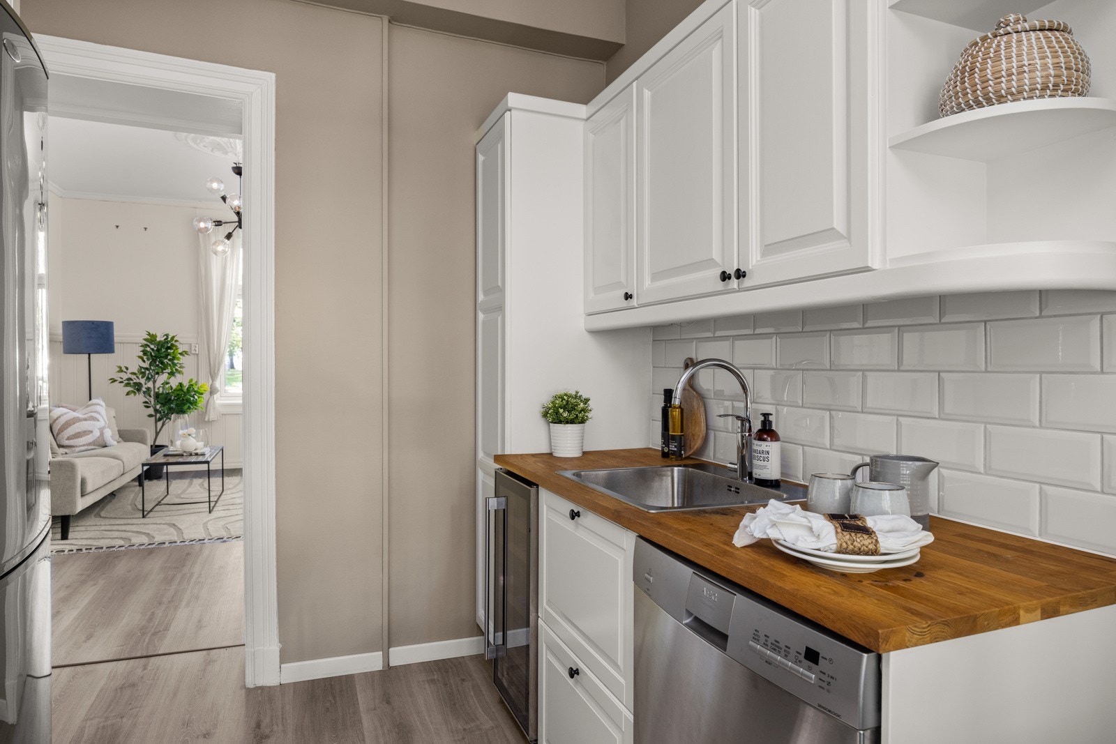 Hvitevarer på kjøkken medfølger Galleribilde