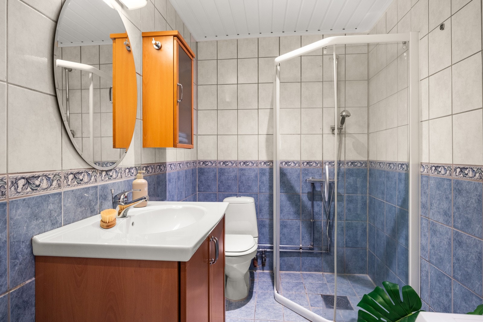 Flislagt bad med varmekabler i gulv Galleribilde