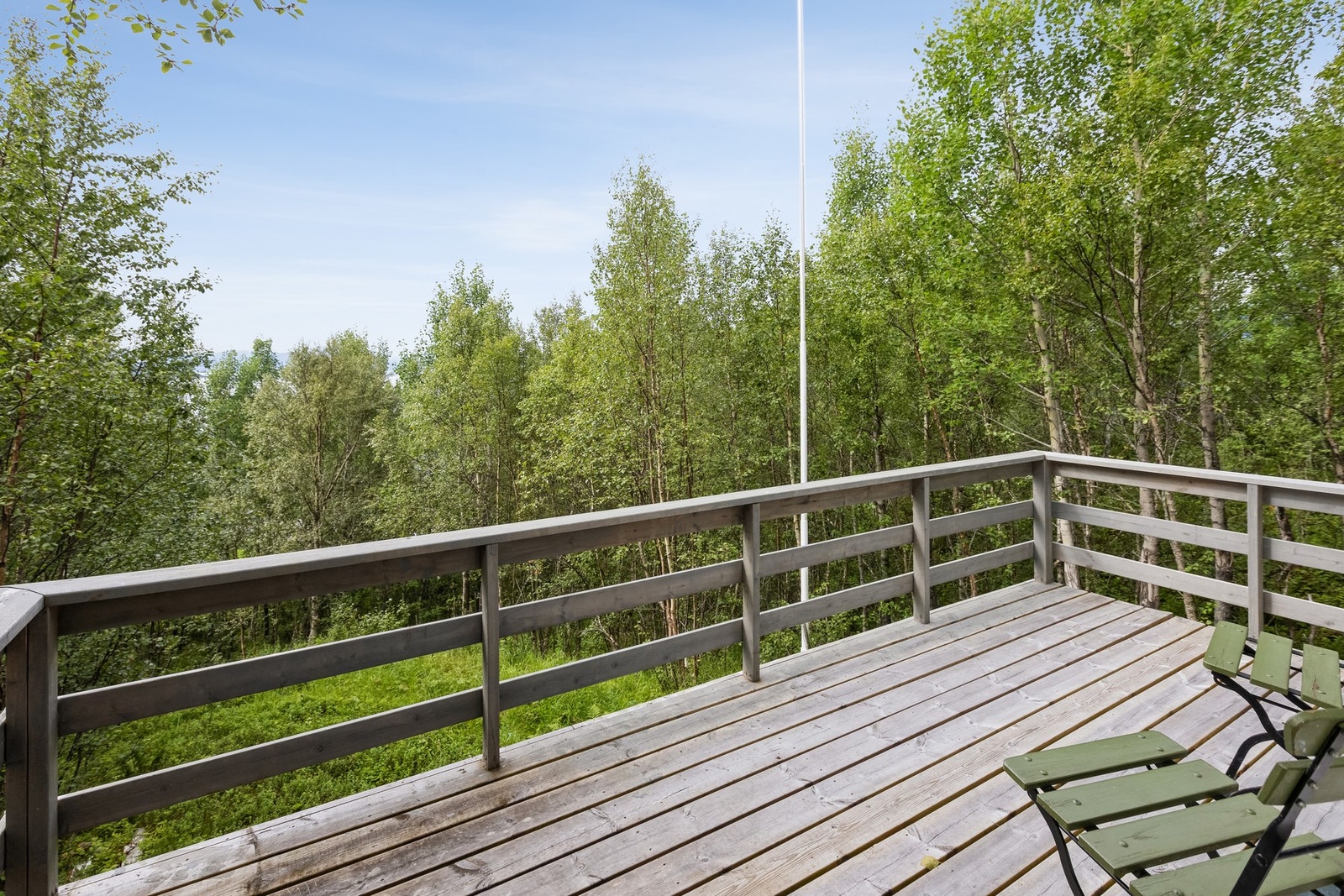 Her kan du leve ut hyttedrømmen uten nære naboer :-) Galleribilde