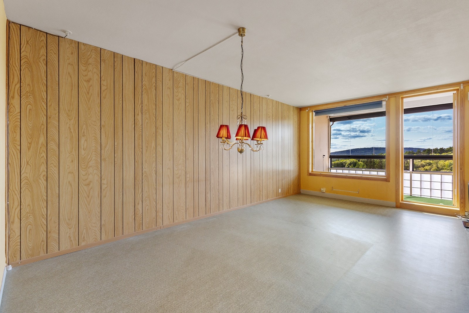 Stuen er av god størrelse Galleribilde