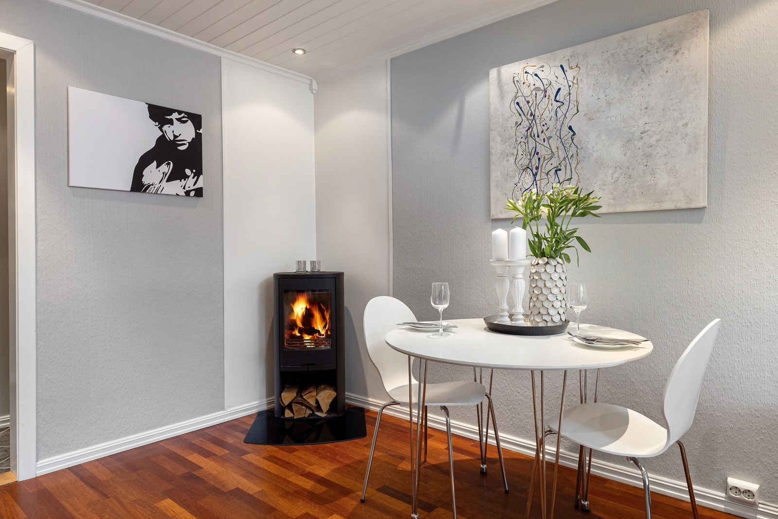 Peis for hygge og lun varme Galleribilde