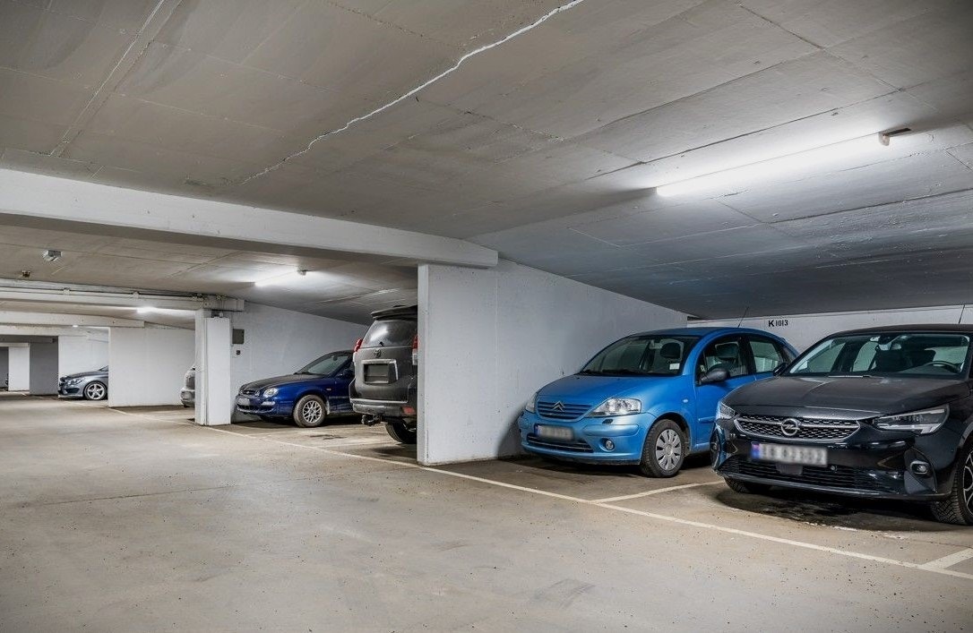Medfølgende bruksrett til garasjeplass. Garasjeplassen kan leies ut Galleribilde