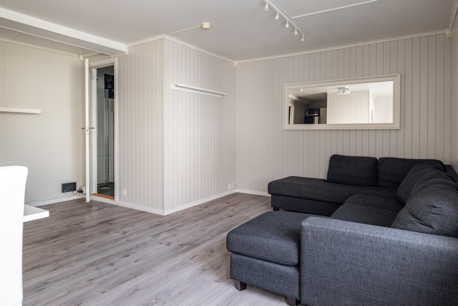 Varmtvann med mer er inkludert i fellesutgifter. Galleribilde