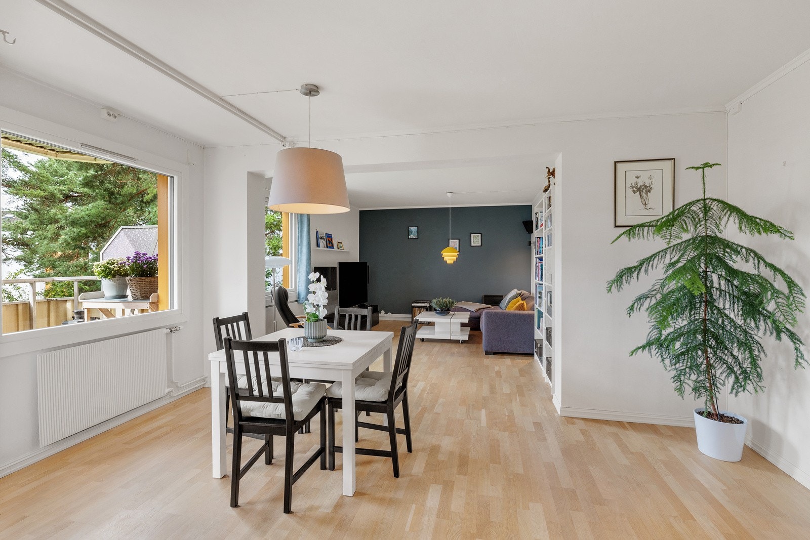 Fint å samle familie og venner til et hyggelig måltid! Galleribilde