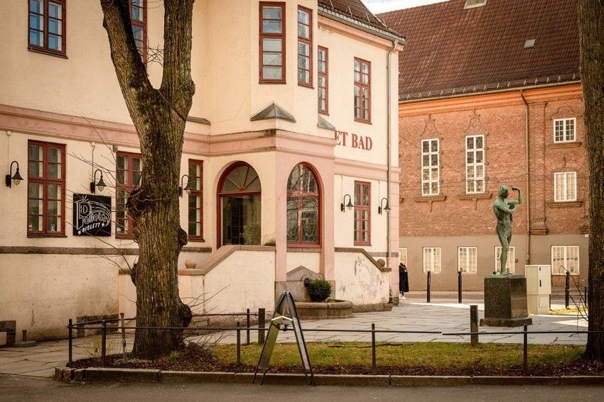 Bislett bad Galleribilde