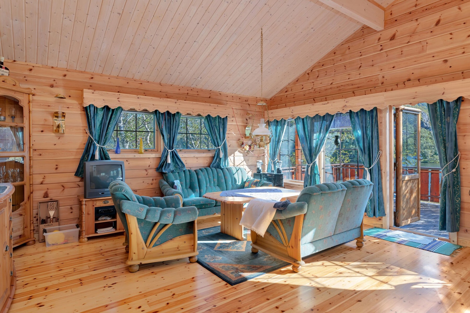 Inventar i hytten medfølger Galleribilde