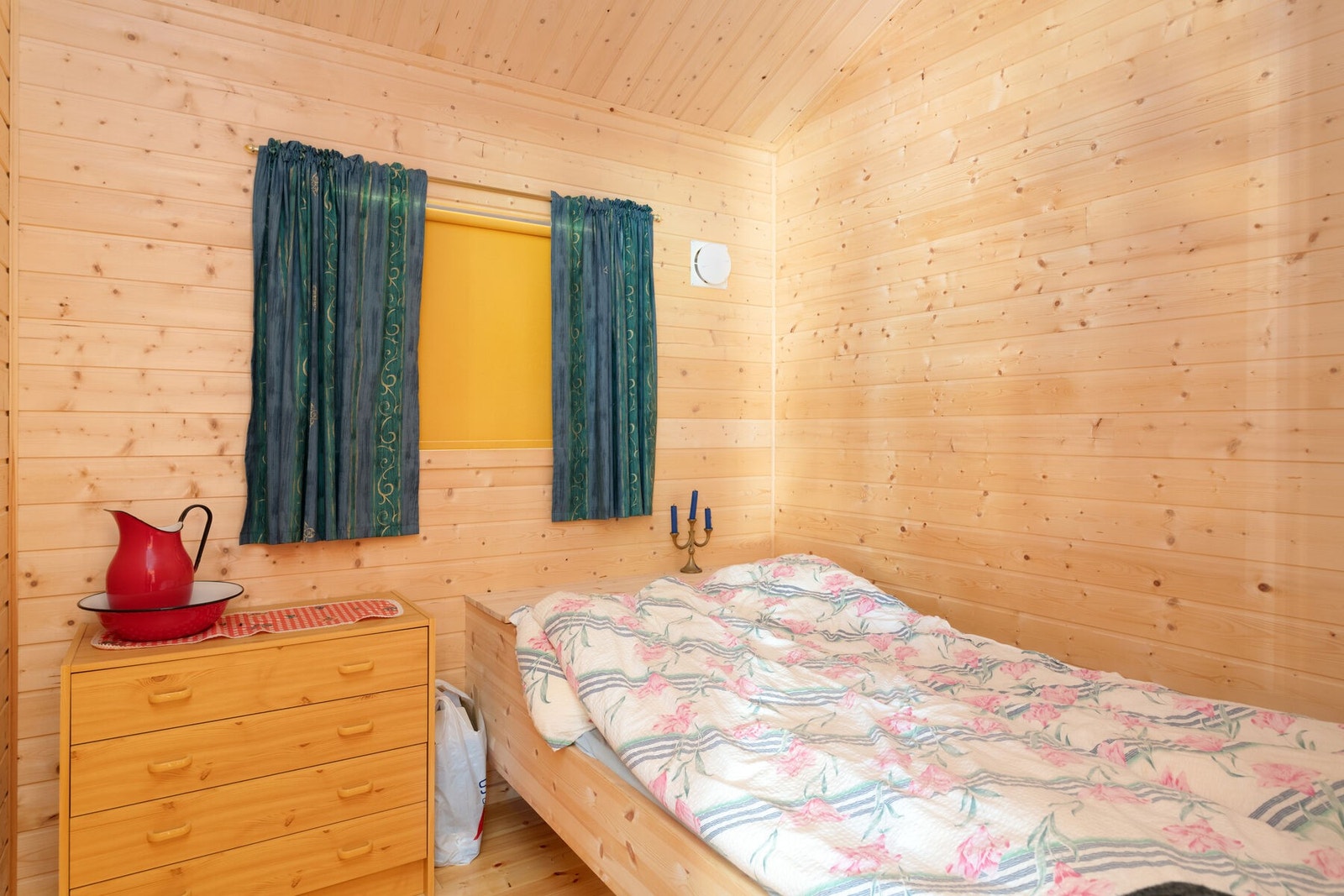 Soverom 2/2 Galleribilde