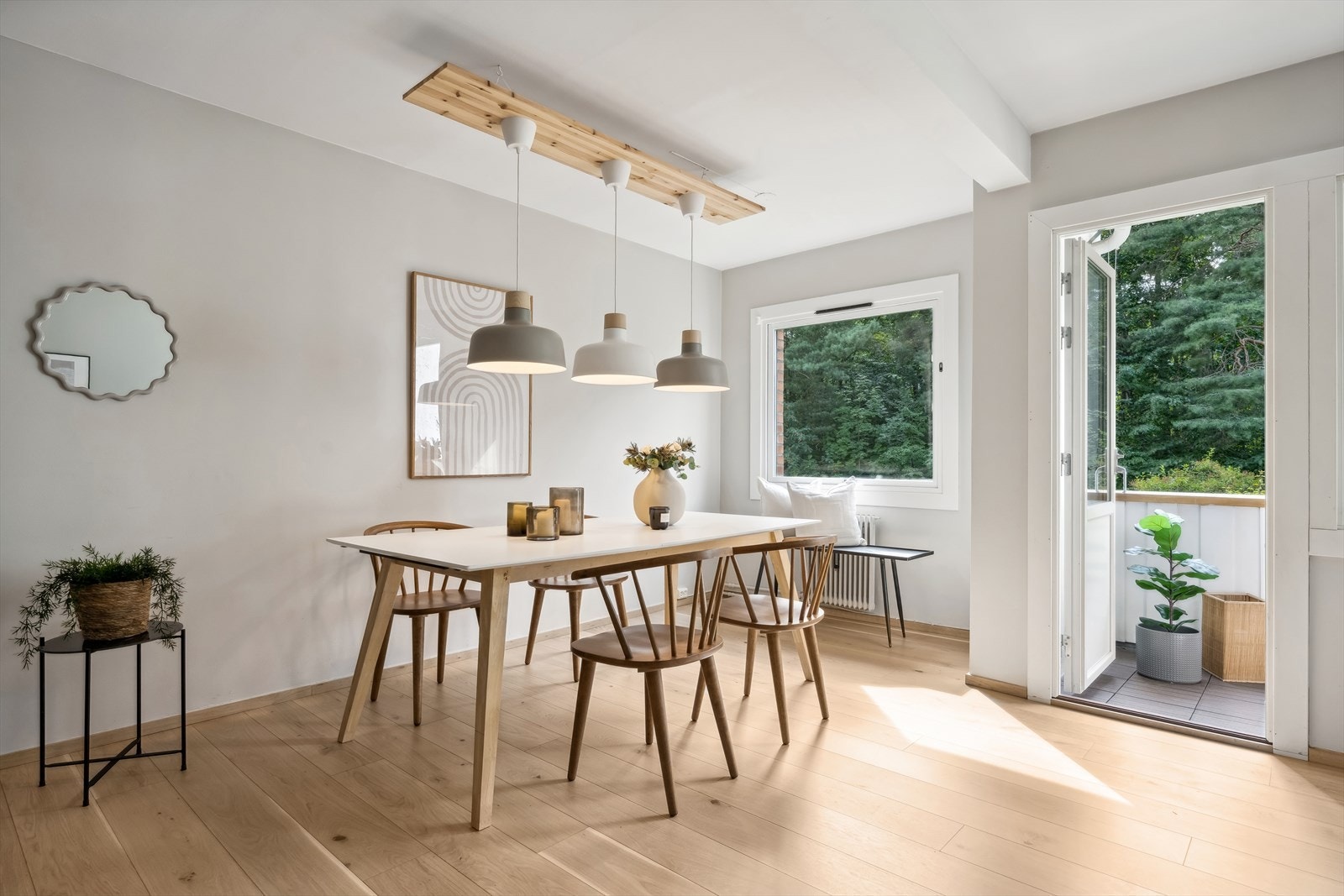 Spisestue alt. soverom nr. 3 Galleribilde