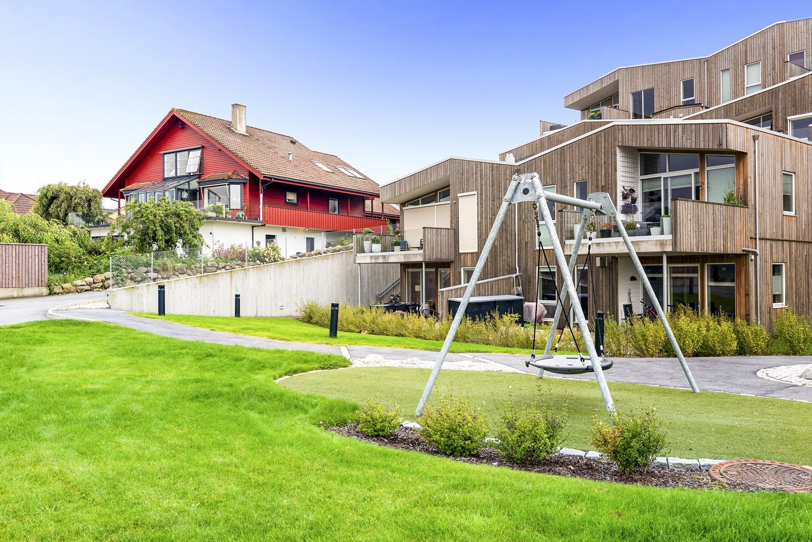 Flott arkitektur og kvalitet i materialvalg Galleribilde