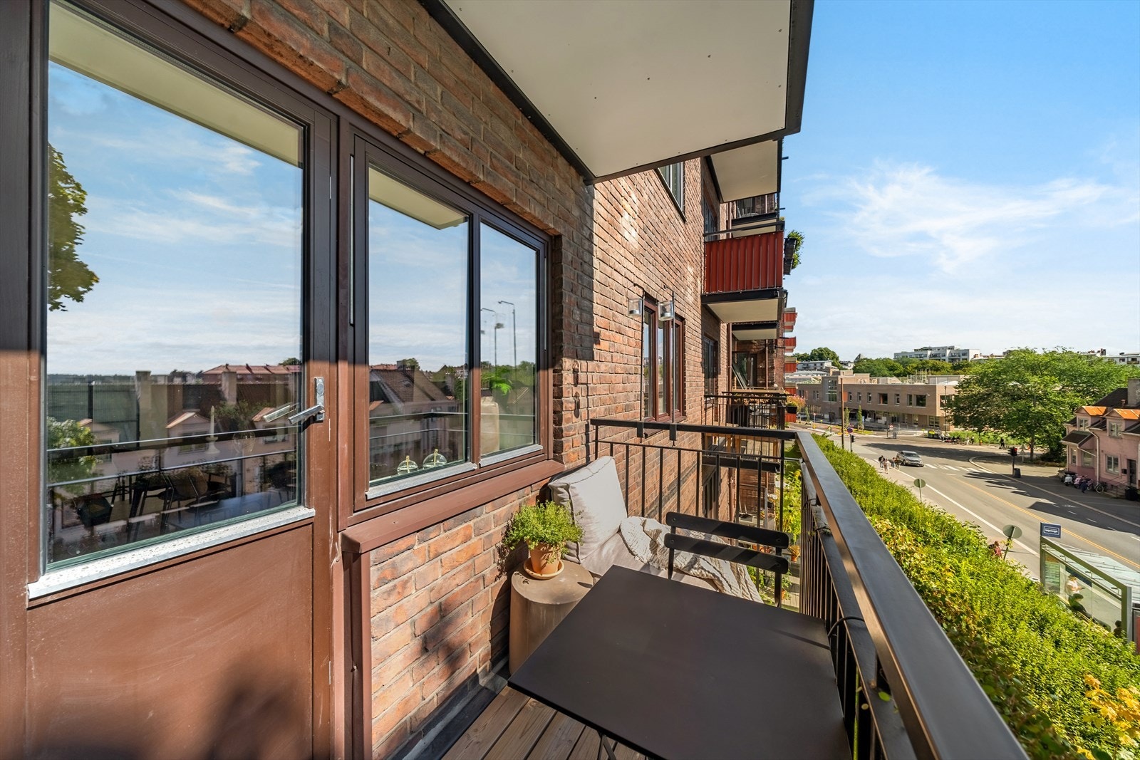 Sydvestvendt balkong på ca. 3 kvm Galleribilde