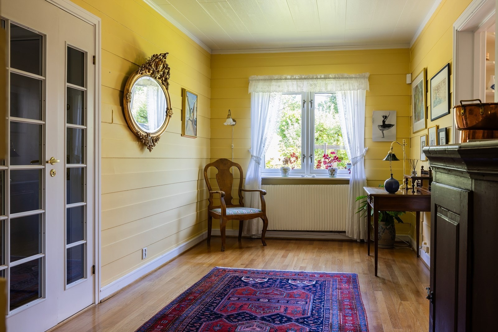 Stor "Hall" med mulighet for kontorplass Galleribilde