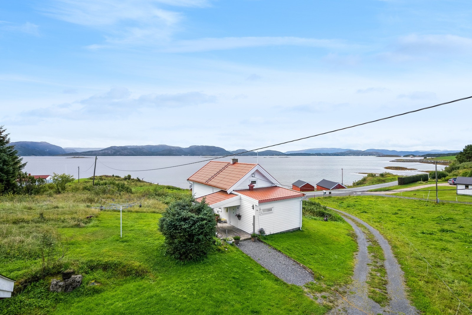 Idyllisk eiendom i Skjervika på Hestvika Galleribilde