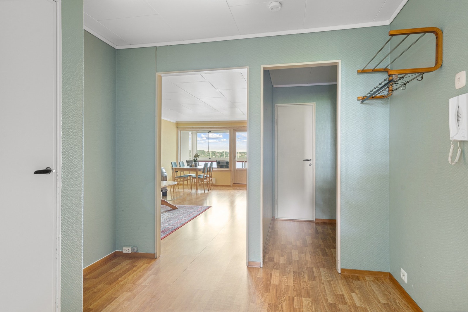 Romslig gang Galleribilde