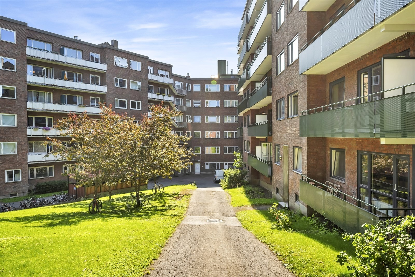 Hit kan du fint trekke deg tilbake og nyte sommeren med gode naboer! Galleribilde