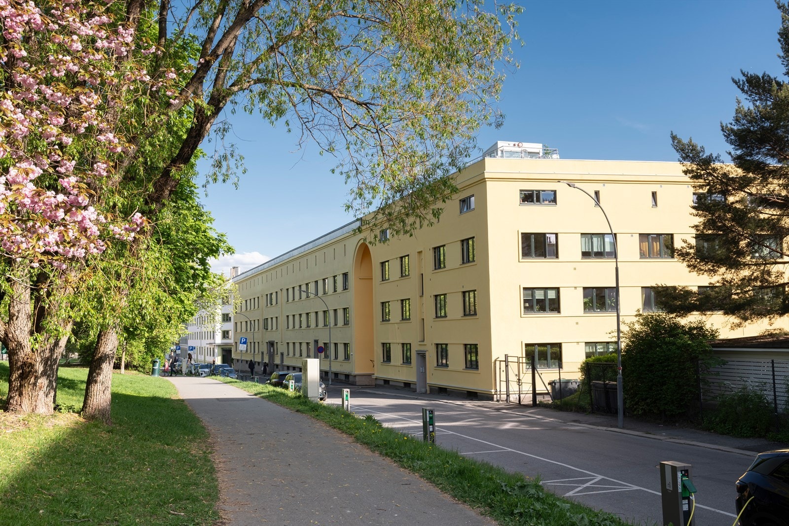 Rett ved Bjølsenparken Galleribilde