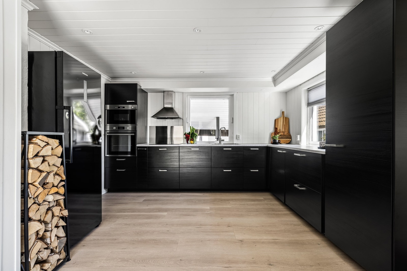 Kjøkkenet ble i 2019 oppgradert med helt ny innredning fra IKEA. Galleribilde