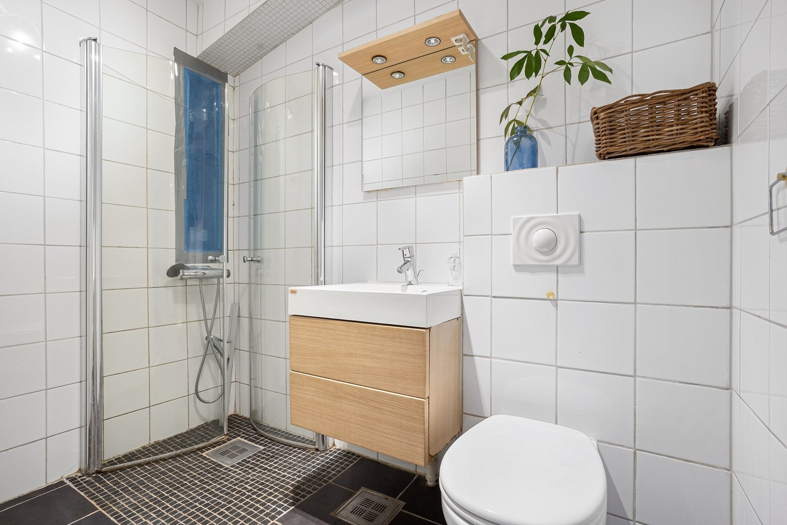 Borettslaget gjennomfører en rør rehabilitering. Arbeidet er startet i leiligheten og vil være ferdig om kort tid. Galleribilde