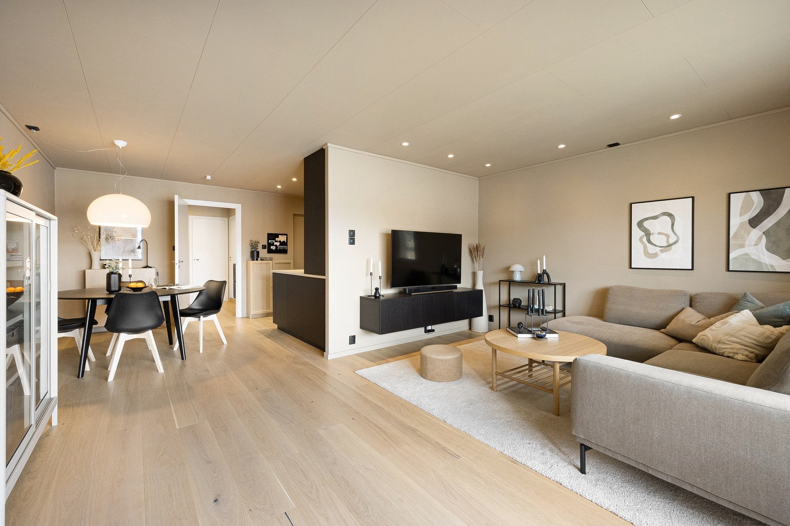 - Velkommen til Åsane Senter 14 - Galleribilde