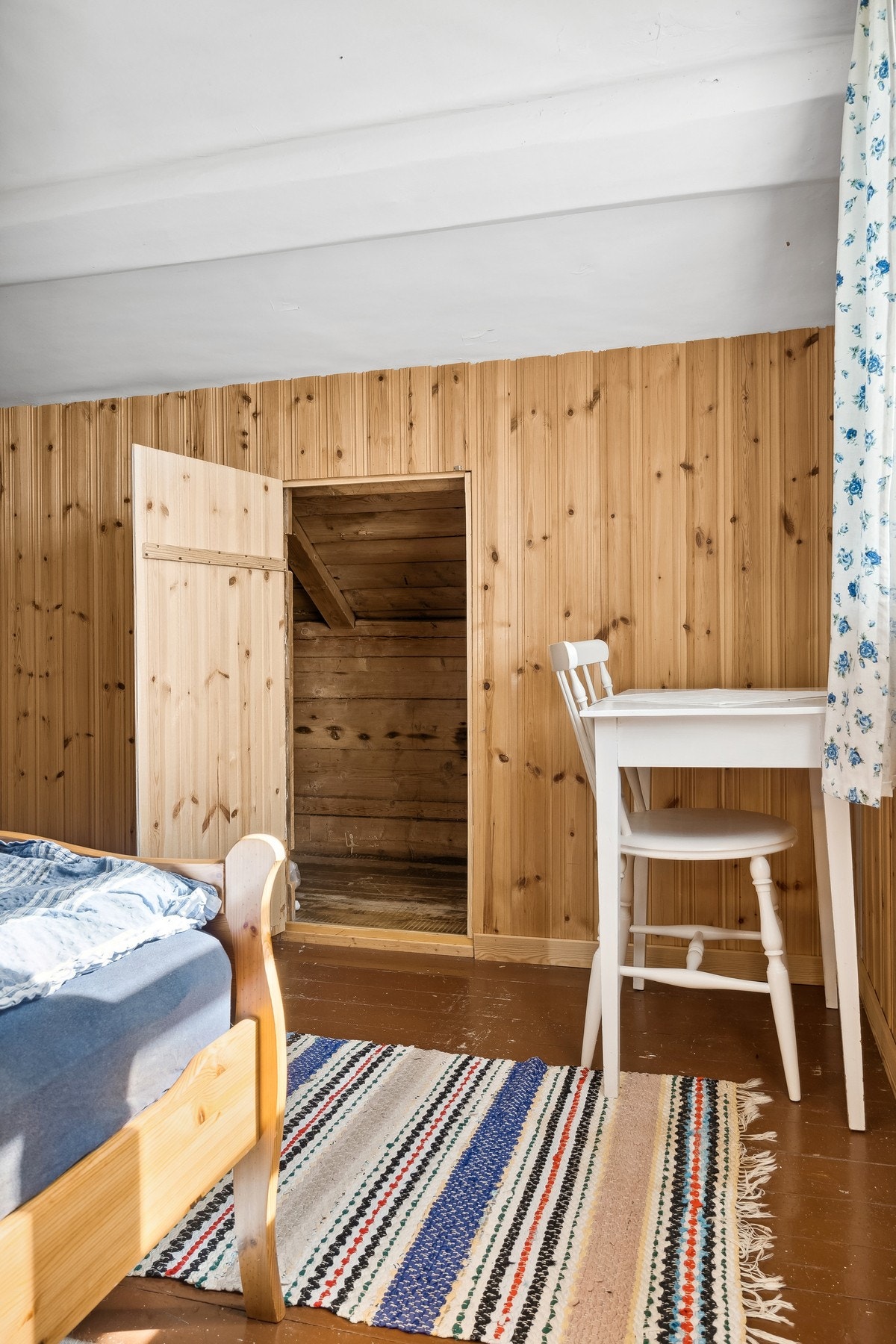 Lite rom som kan brukes til oppbevaring. Galleribilde