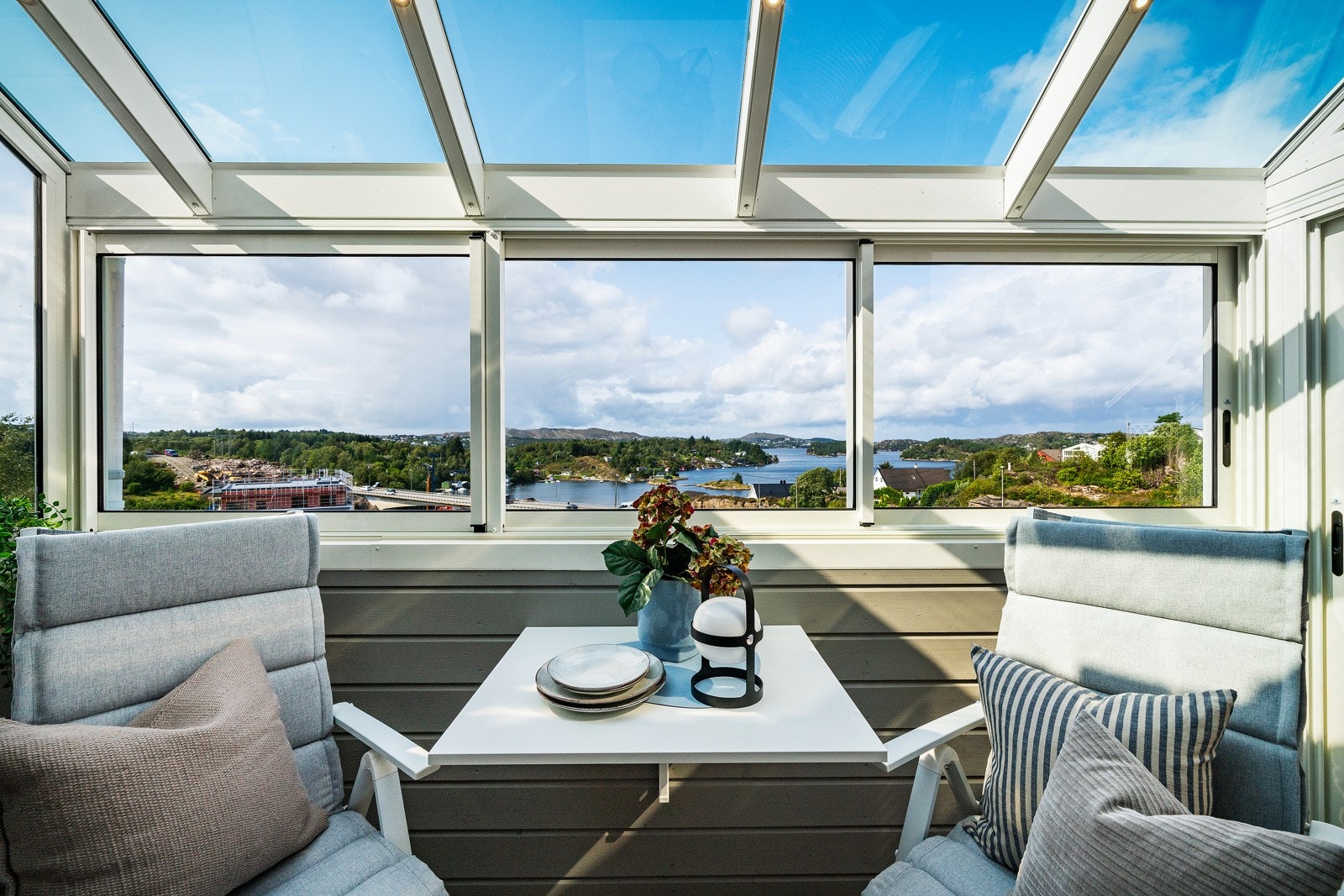 Helt ny vinterhage fra 2023 som utvider stue! Galleribilde