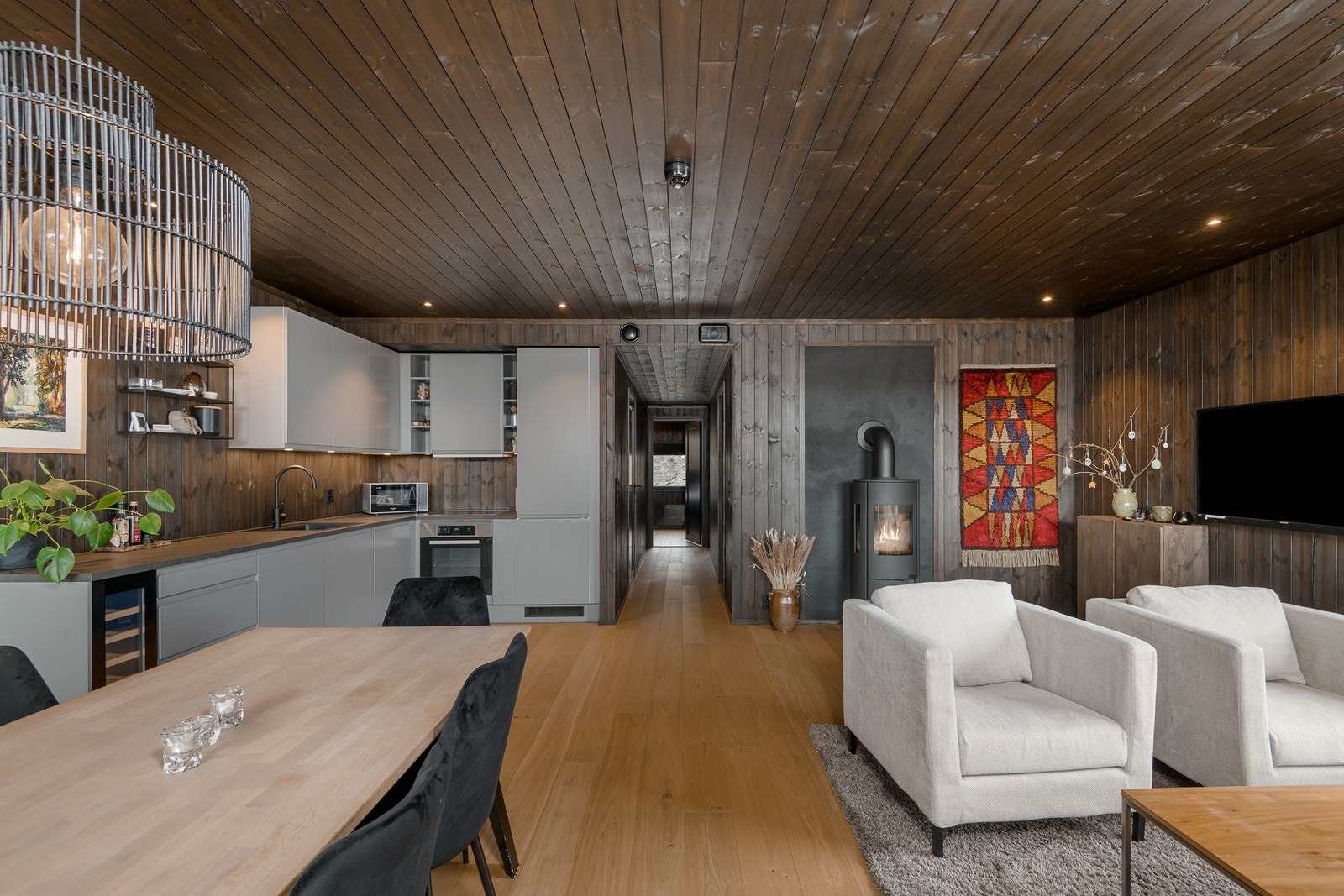 Leiligheten har alt på ett plan, og fremstår meget attraktiv og funksjonell for den aktive familien Galleribilde