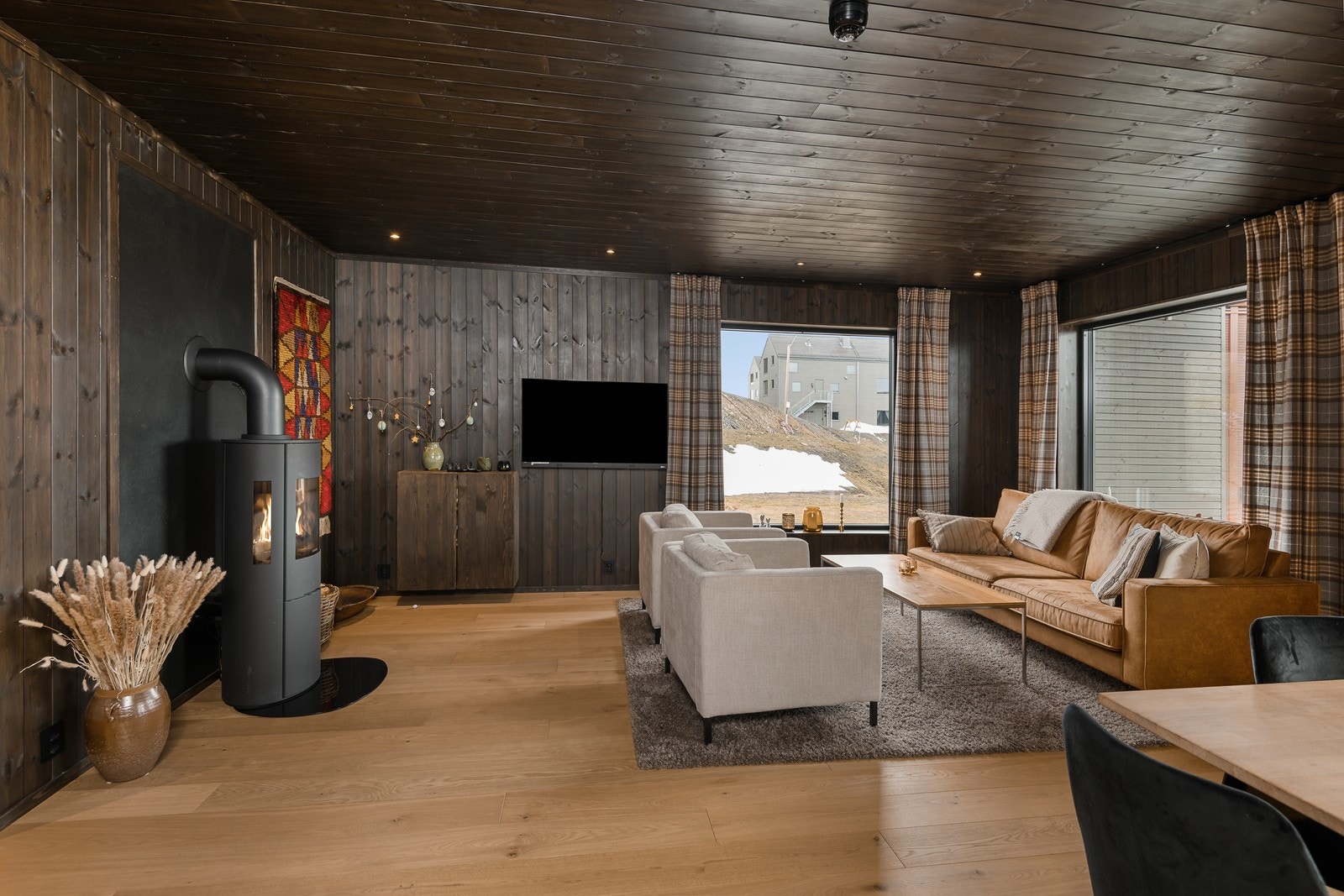 Leiligheten holder en gjennomgående god standard Galleribilde