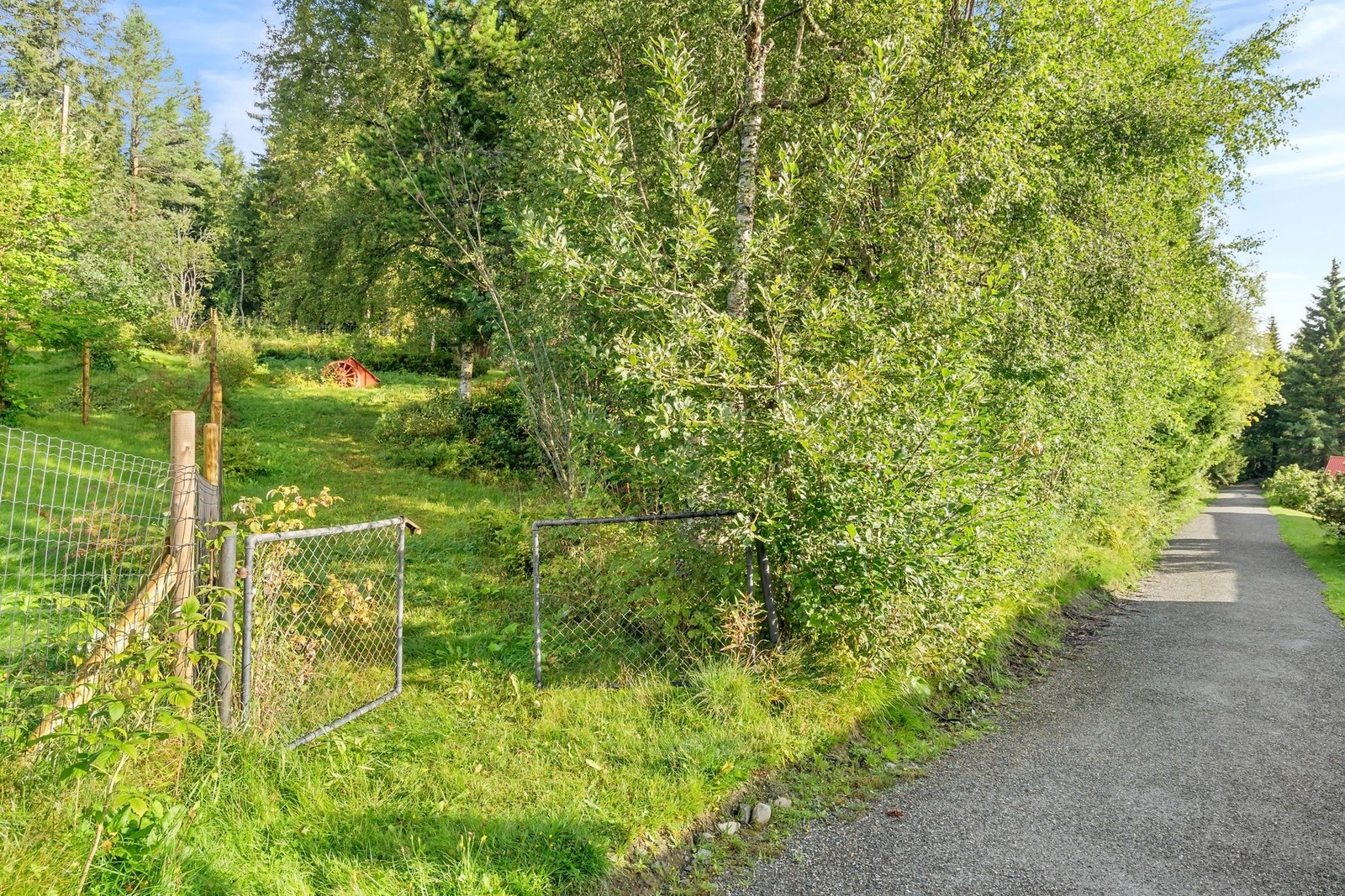Umiddelbar nærhet til Herlofsonløypa trikkestopp. Galleribilde