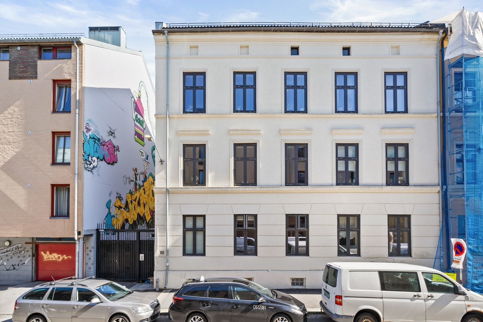 En lekker og velholdt bygård bestående av 8 andelsleiligheter. Fasader ble renovert og vinduer utskiftet i 2017. Galleribilde