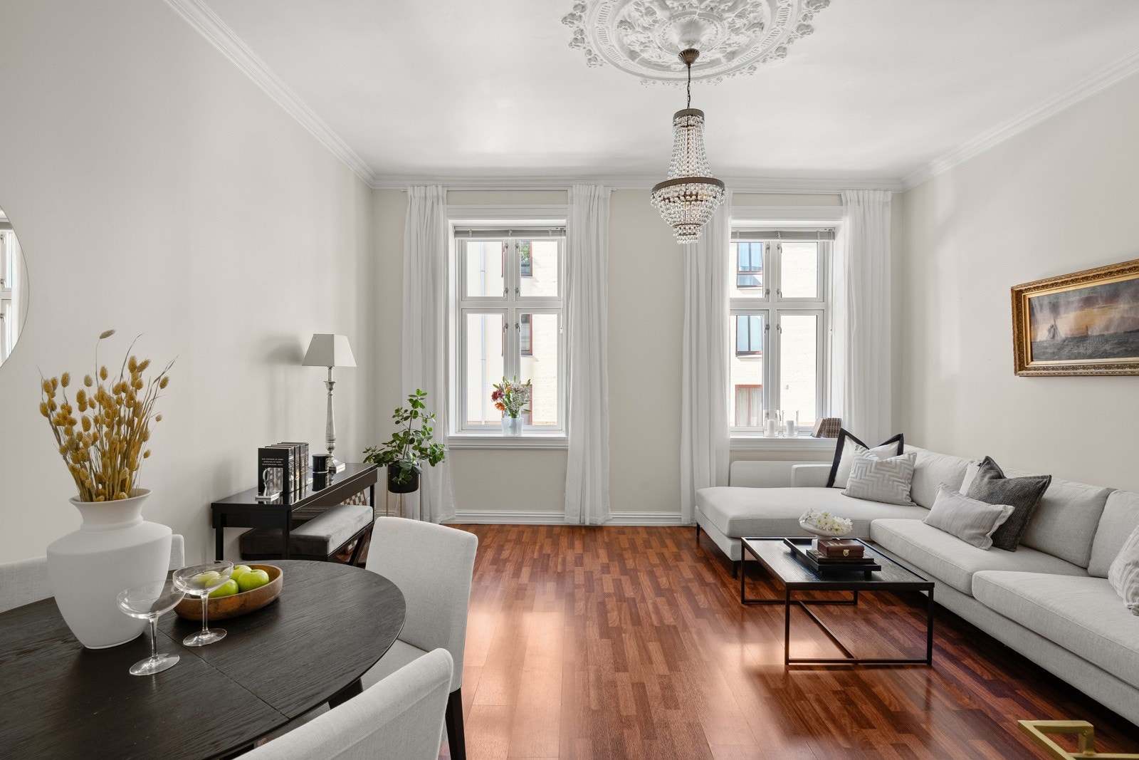 Velkommen til Heimdalsgata 42 - presentert av Synne Vang v/Privatmegleren Gamle Oslo! Galleribilde