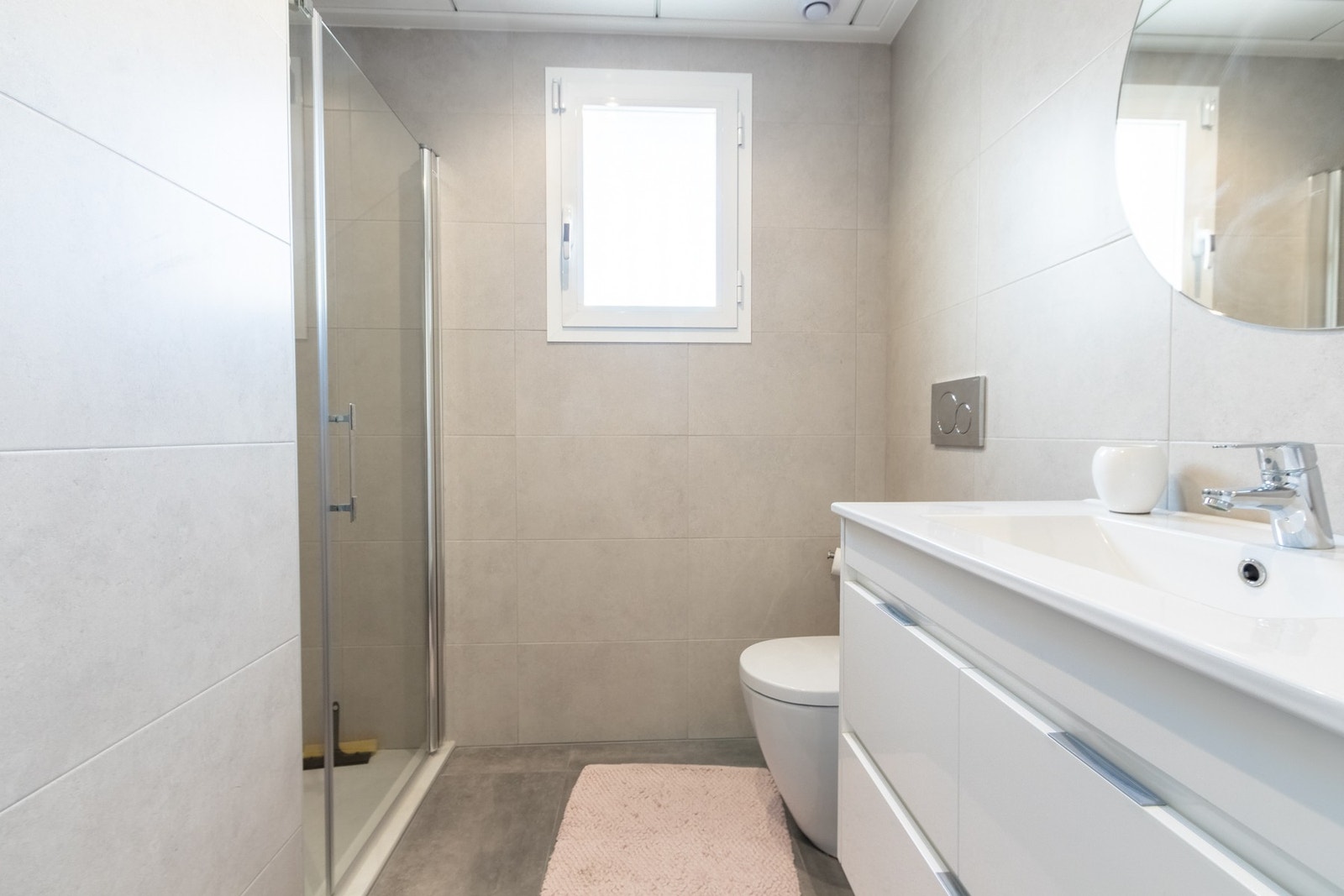 Spaniamegler1 har eget advokatkontor som sikrer kjøpsprosessen Galleribilde