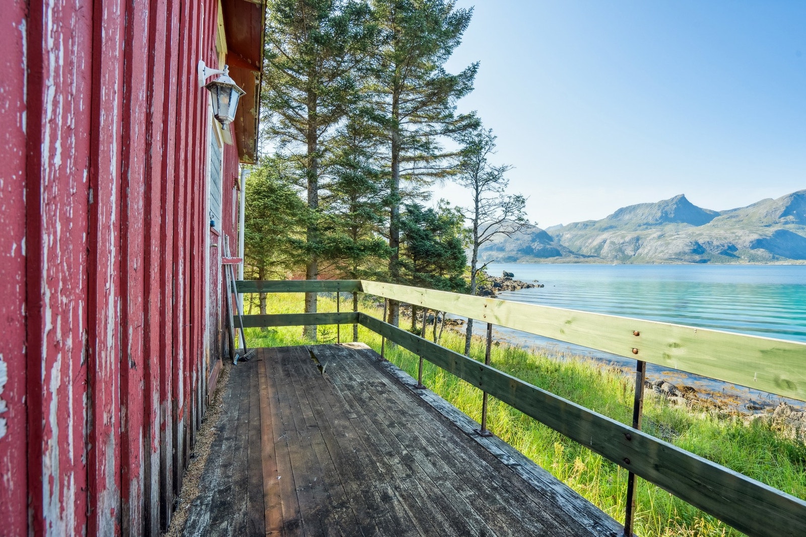 Inngangen er i front av boligen. Galleribilde