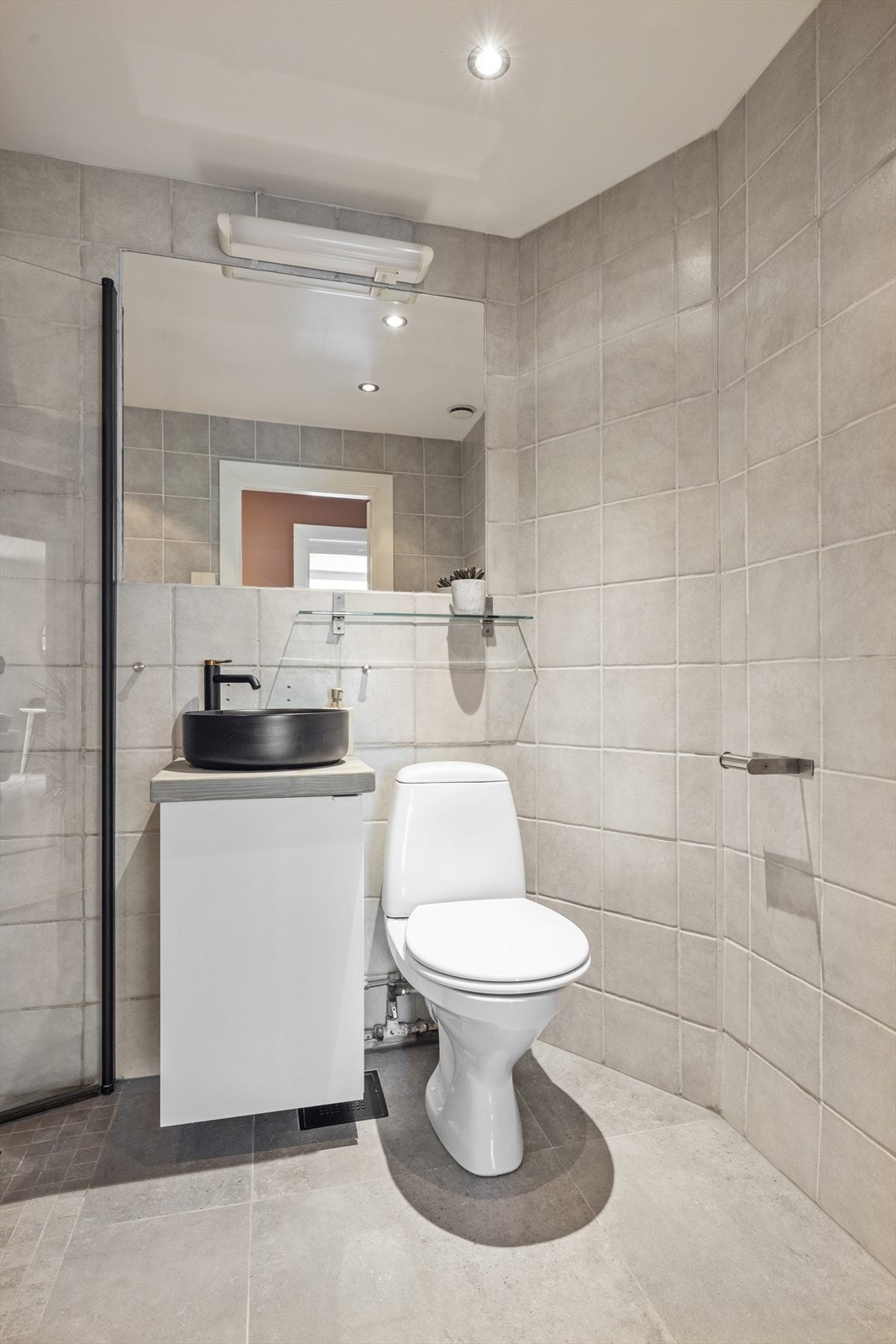 Badet har også varmekabler i gulv. Galleribilde