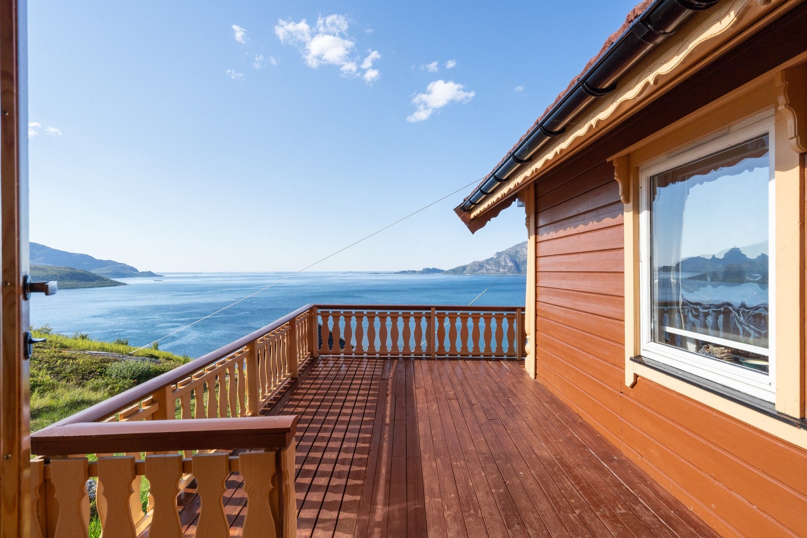 God møbleringsmuligheter på veranda. Galleribilde