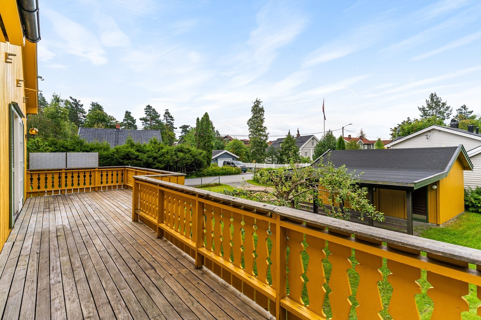 Terrasse. Galleribilde
