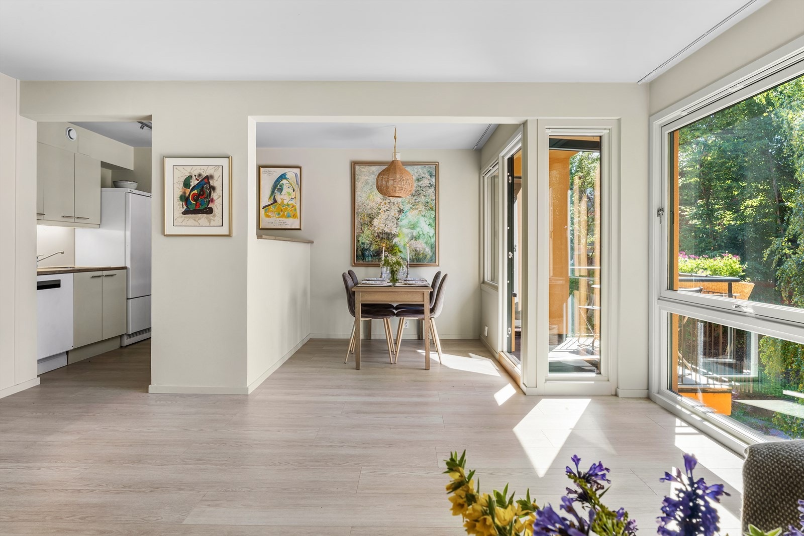 Leiligheten har en pen utforming med mange innredningsmuligheter. Galleribilde