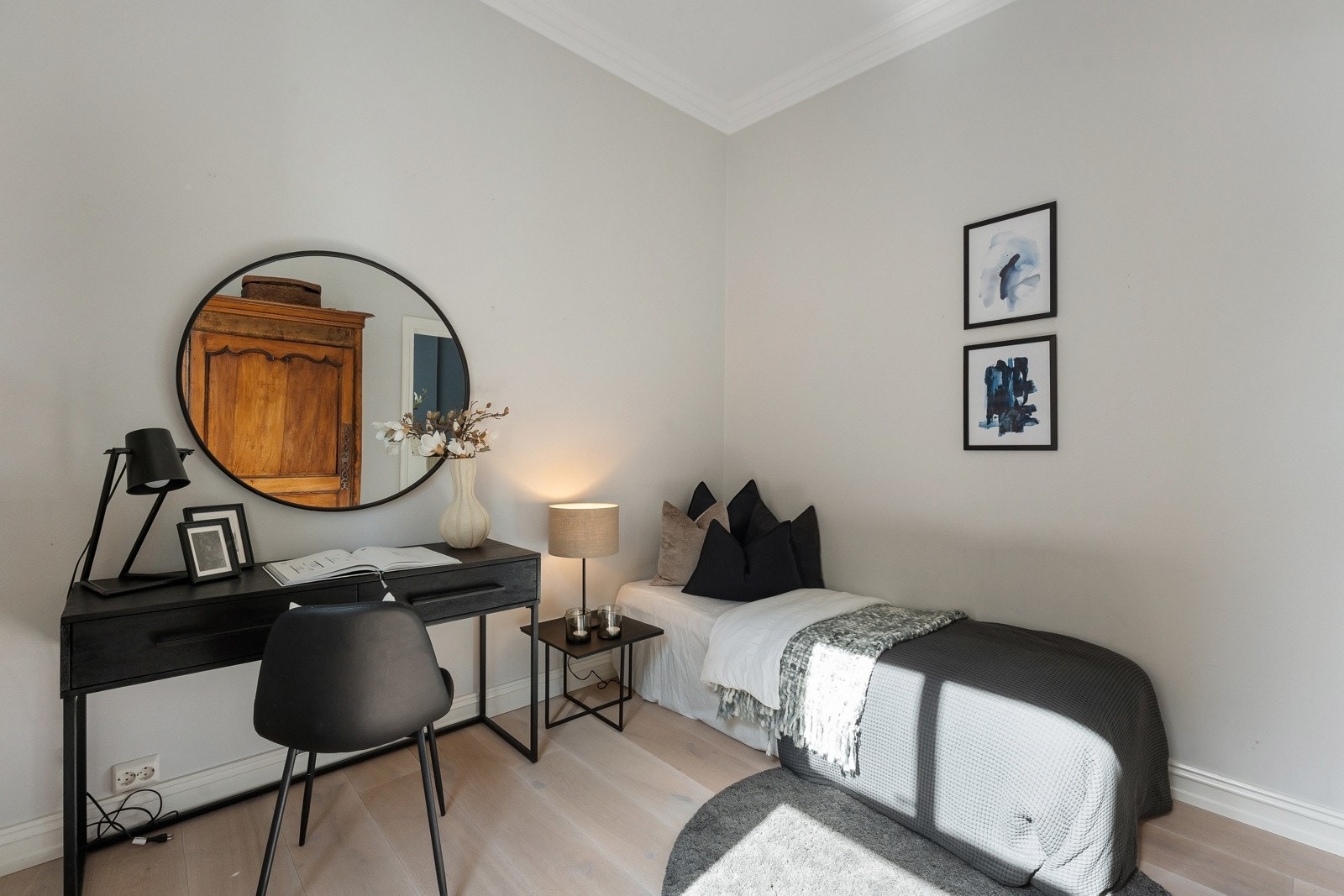 Mulighetene er flere med to soverom, enten du ønsker å etablere hjemmekontor eller leie ut. Galleribilde