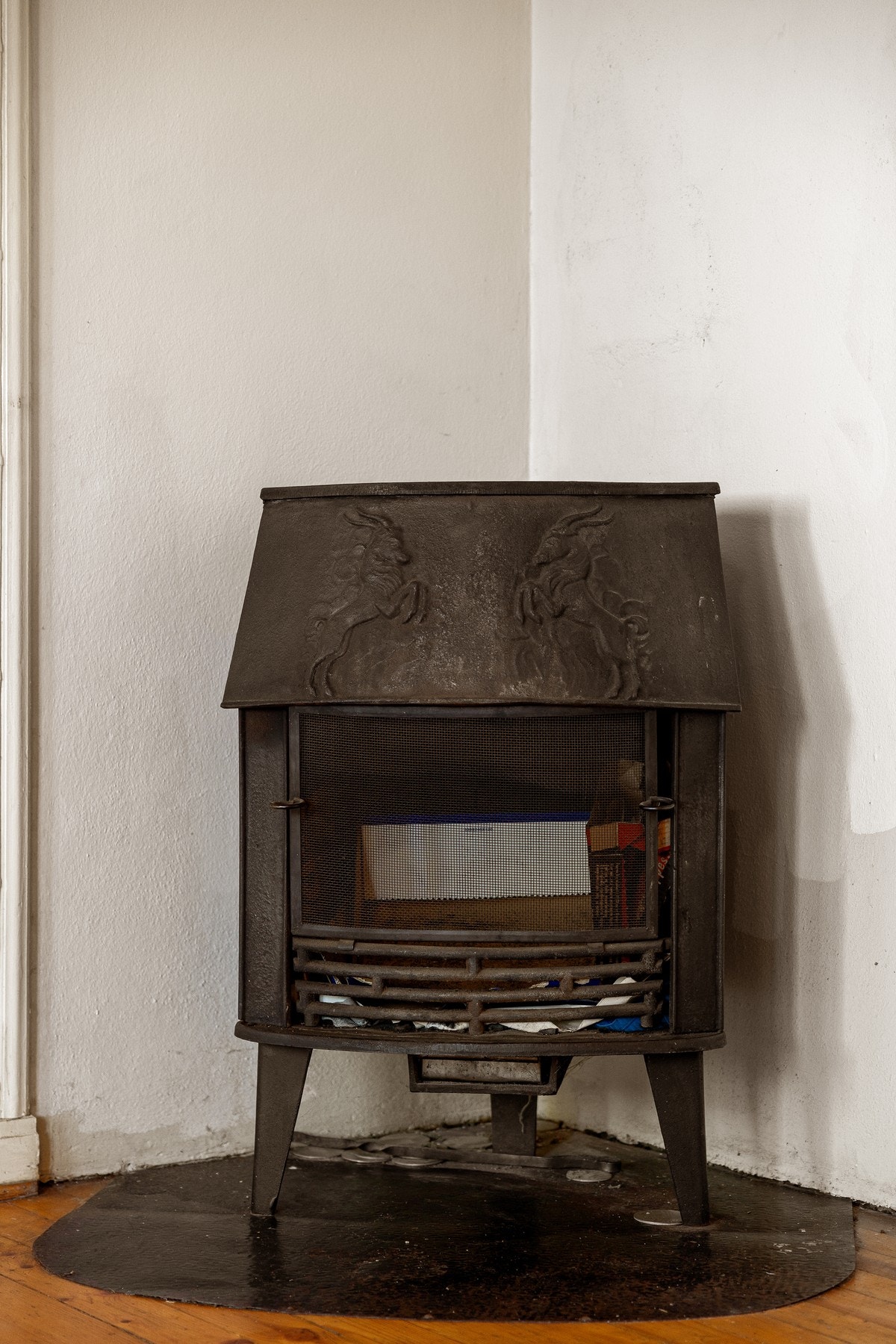 Peis i peisestuen. Galleribilde