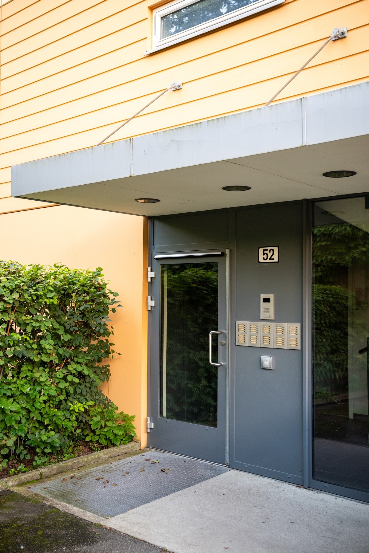 Dørcalling. Velkommen til hyggelig visning! Galleribilde